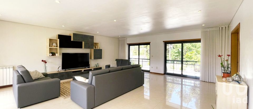 Mansion T4 in Reboreda e Nogueira of 348 m²