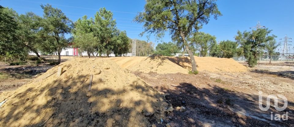 Terreno urbano em Fernão Ferro de 146 179 m²
