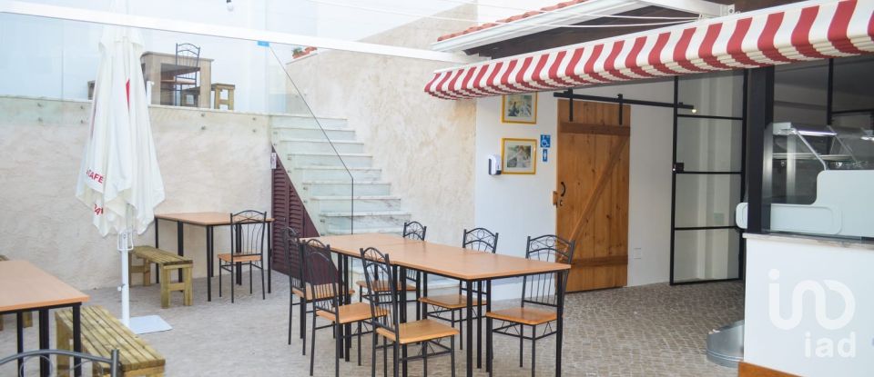 Boutique/Local commercial à Lourinhã e Atalaia de 123 m²