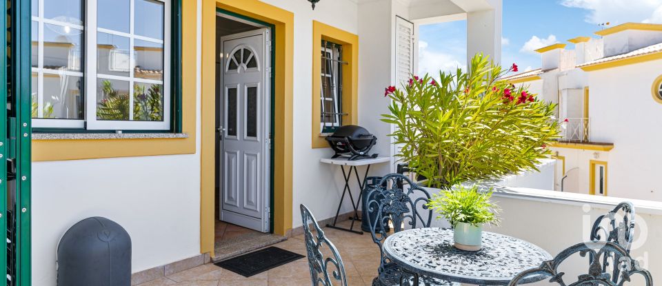 Lodge T4 in Albufeira e Olhos de Água of 289 m²