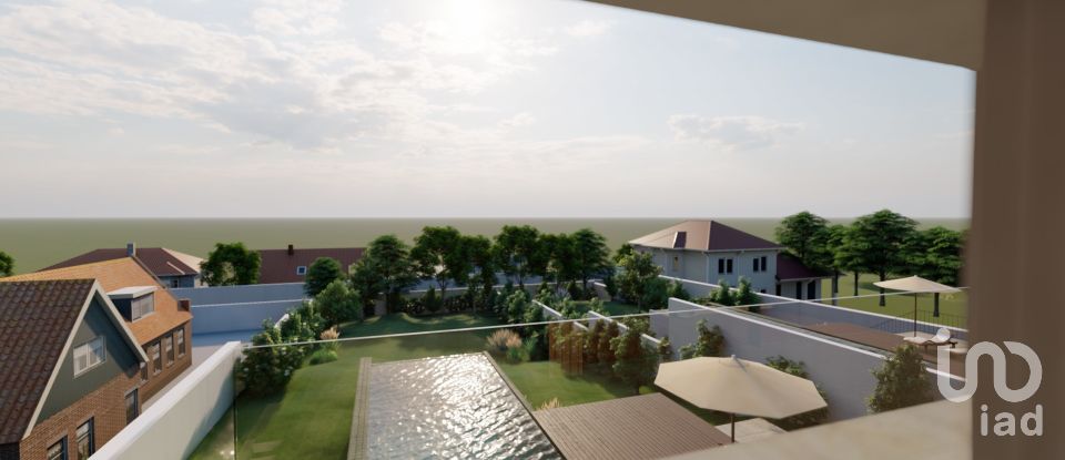 Terreno em Sesimbra (Castelo) de 1 049 m²