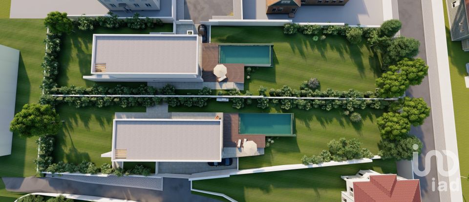 Terreno em Sesimbra (Castelo) de 1 049 m²