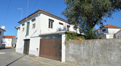 Maison traditionnelle T3 à Espinhal de 244 m²