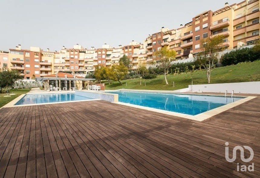 Apartment T2 in Cascais e Estoril of 110 m²