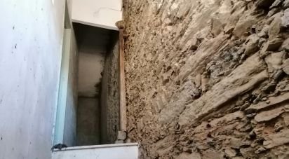 Maison de village T3 à Benquerenças de 67 m²