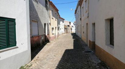 Maison de village T3 à Benquerenças de 67 m²