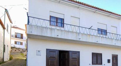 Maison T4 à Monsanto e Idanha-a-Velha de 100 m²