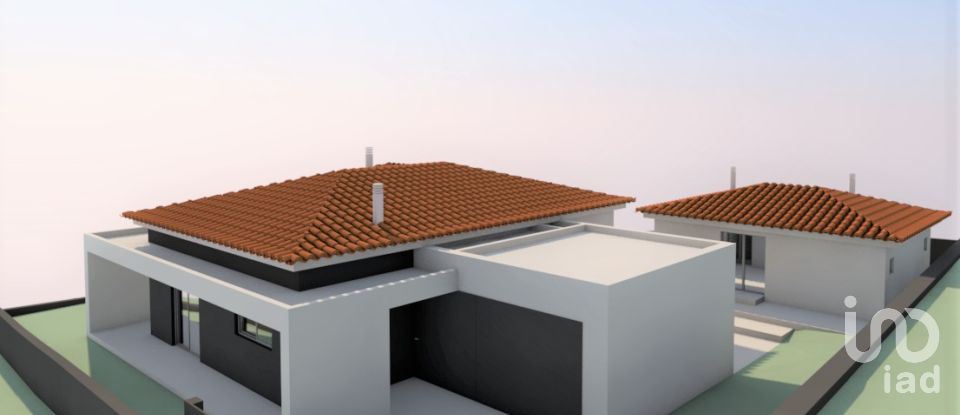 Terrain à bâtir à Torre E Vila Mou de 654 m²