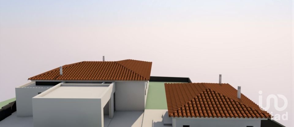 Terrain à bâtir à Torre E Vila Mou de 654 m²