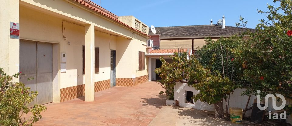 Maison traditionnelle T2 à Loulé (São Sebastião) de 110 m²