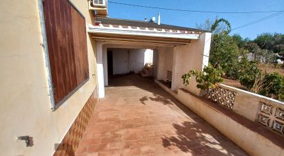 Maison traditionnelle T2 à Loulé (São Sebastião) de 110 m²