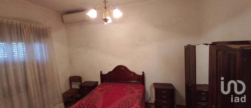 Maison traditionnelle T2 à Loulé (São Sebastião) de 110 m²