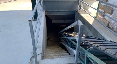 Murs commerciaux à Freixial e Juncal do Campo de 263 m²