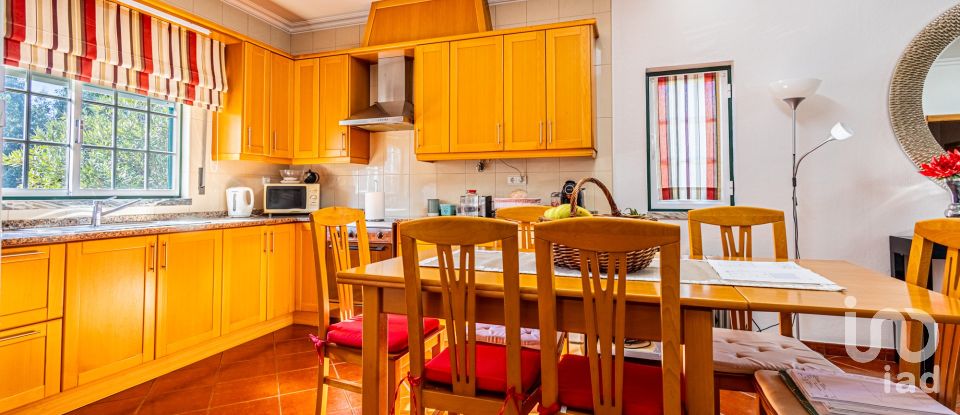 Farm T3 in Alcobertas of 255 m²