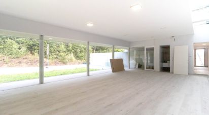 Casa / Villa T3 em Argoncilhe de 636 m²