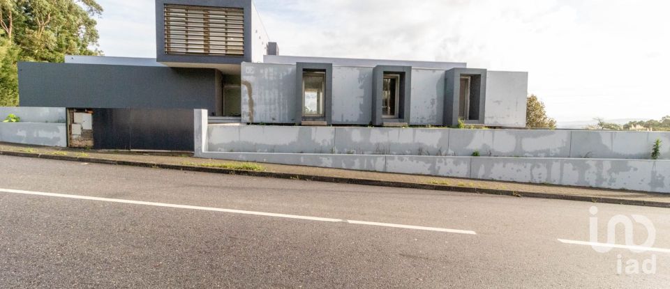 House T3 in Argoncilhe of 636 m²