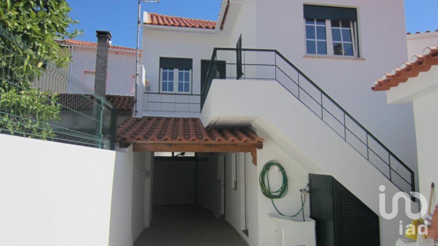House T6 in Sobreira Formosa e Alvito da Beira of 235 m²