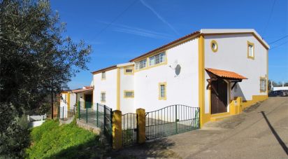 Maison T4 à Vila de Rei de 304 m²