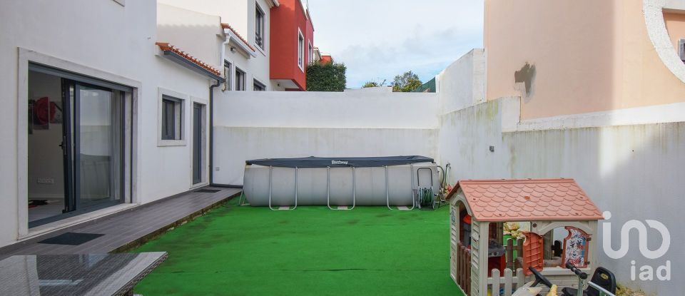 Casa / Villa T3 em Sintra (Santa Maria e São Miguel, São Martinho e São Pedro de Penaferrim) de 166 m²