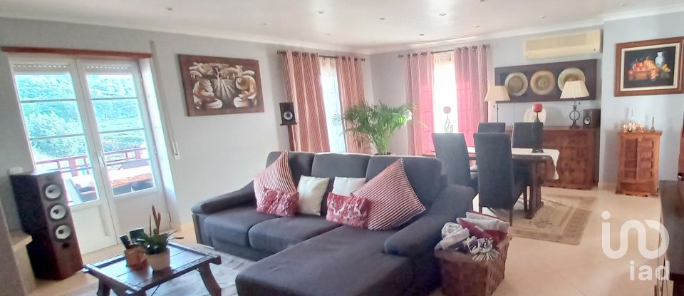 Moradia T6 em Dois Portos e Runa de 498 m²