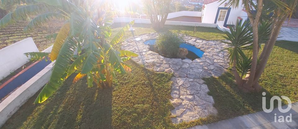 Moradia T6 em Dois Portos e Runa de 498 m²