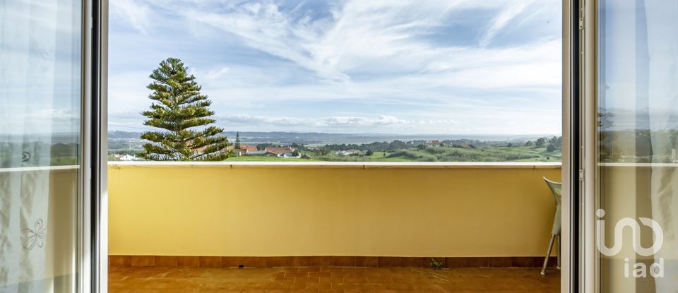 House T6 in São Martinho do Porto of 360 m²