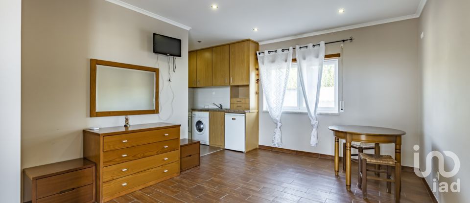 House T6 in São Martinho do Porto of 360 m²