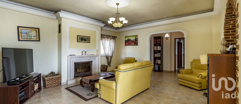 House T6 in São Martinho do Porto of 360 m²