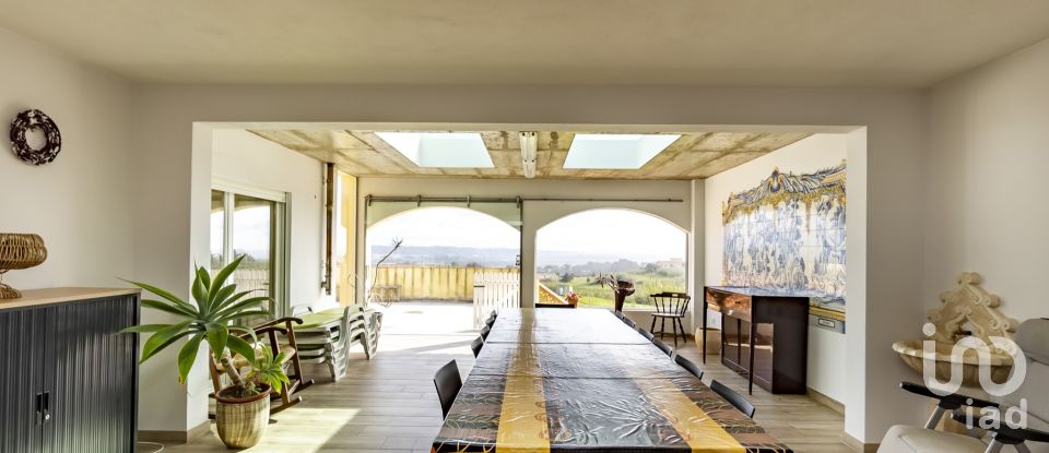 House T6 in São Martinho do Porto of 360 m²