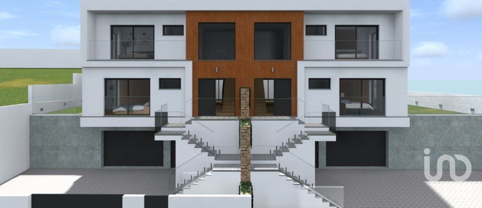 Terrain à Seia, São Romão e Lapa dos Dinheiros de 563 m²