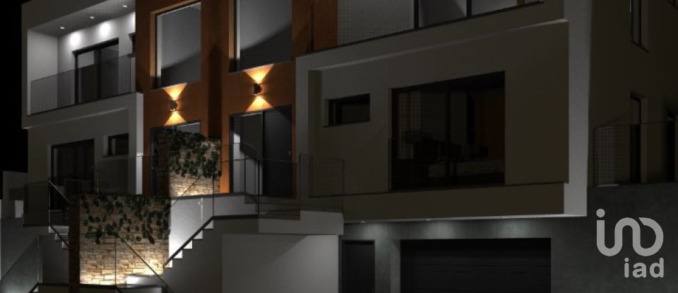 Terrain à Seia, São Romão e Lapa dos Dinheiros de 563 m²