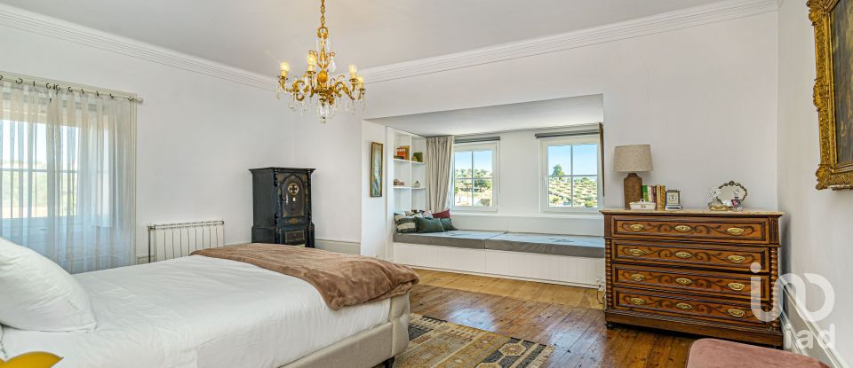 Maison T5 à Avantos e Romeu de 300 m²