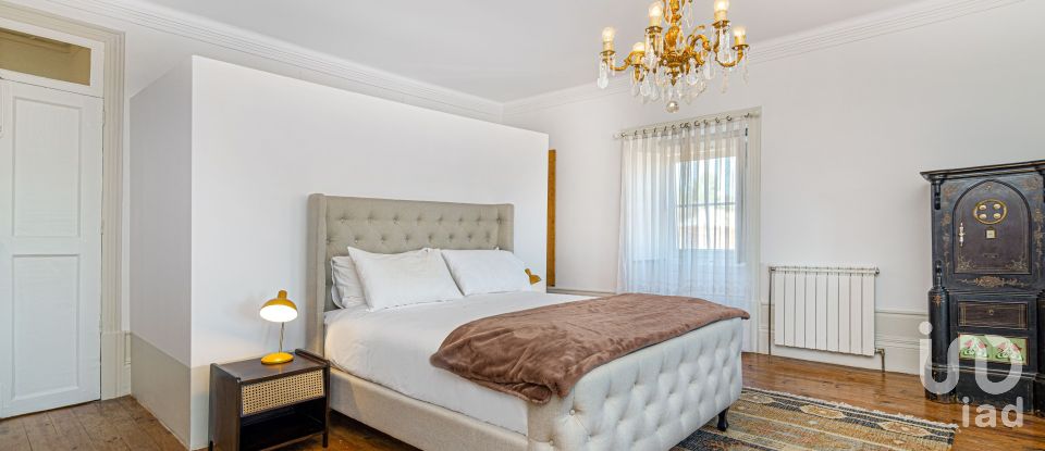 Maison T5 à Avantos e Romeu de 300 m²