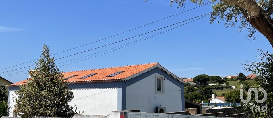 Village house T4 in Benedita of 222 m²