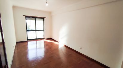 Appartement T3 à Massamá e Monte Abraão de 139 m²