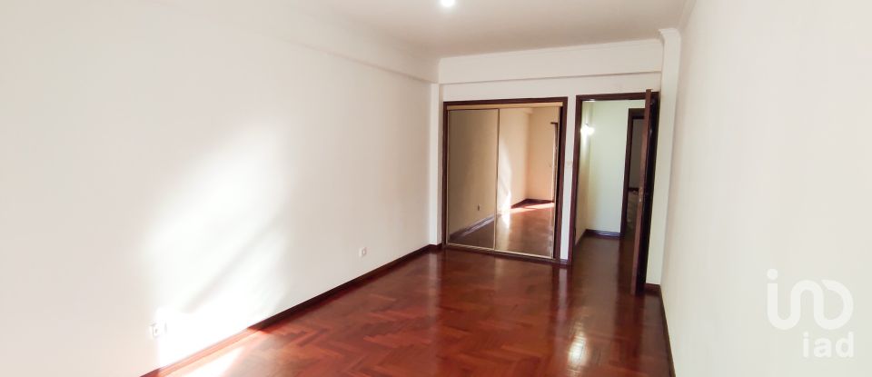 Appartement T3 à Massamá e Monte Abraão de 139 m²