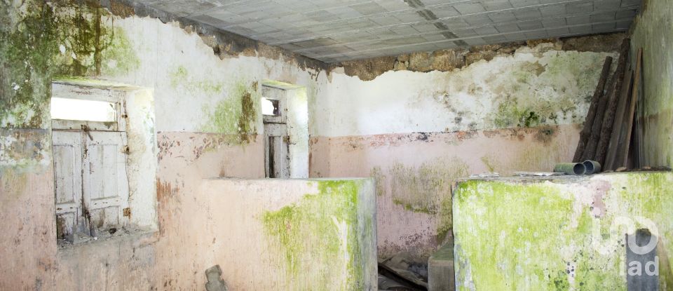 Land in Cabreiros e Albergaria da Serra of 250 m²