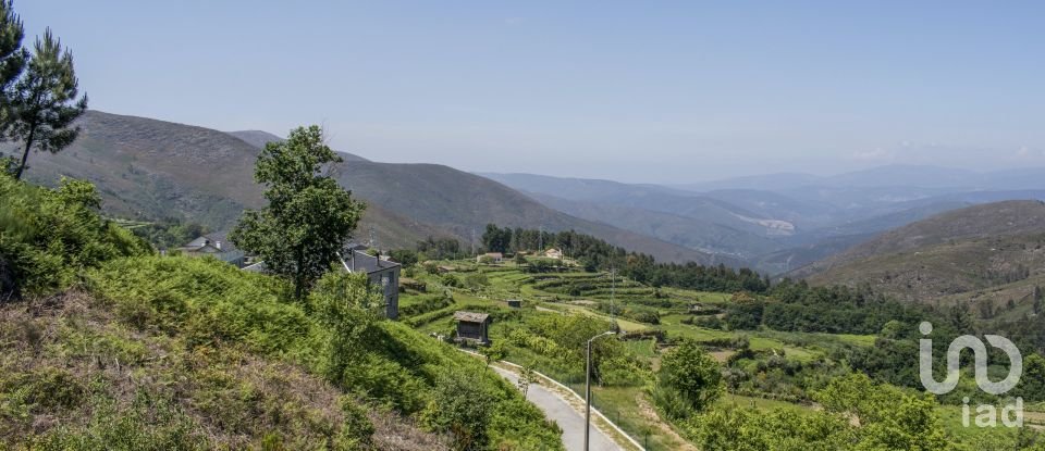 Land in Cabreiros e Albergaria da Serra of 250 m²