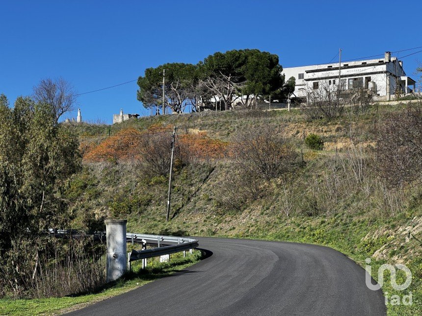 Farm T7 in Freixo de Numão of 1,116 m²