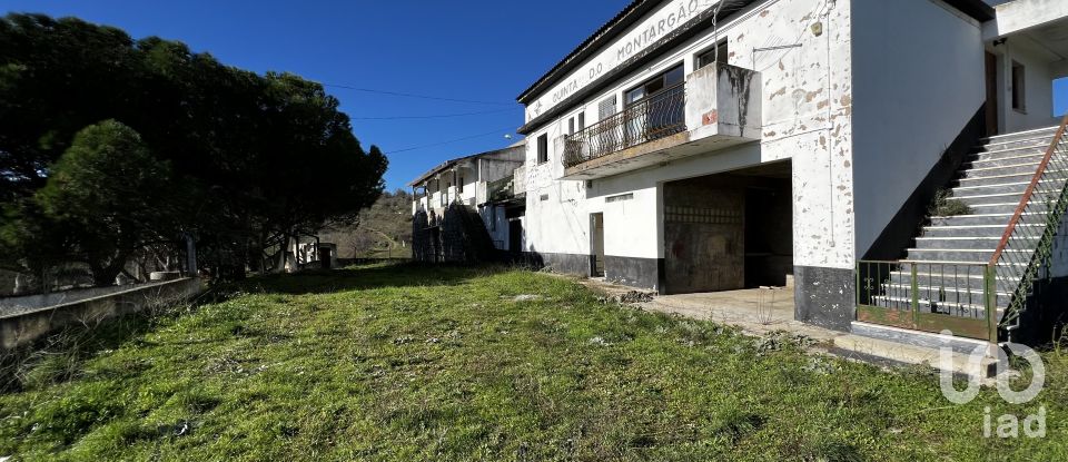 Farm T7 in Freixo de Numão of 1,116 m²