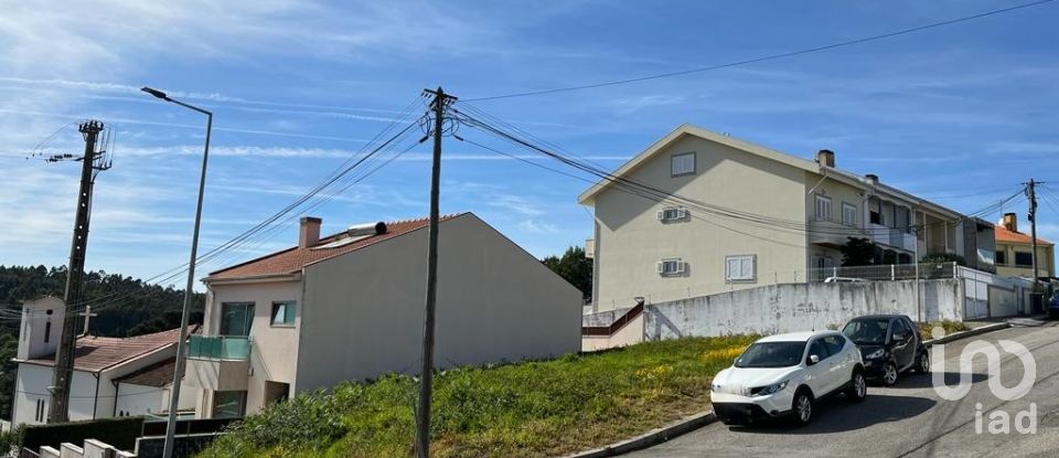 Terreno em Pedroso e Seixezelo de 318 m²