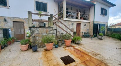 Casa tradicional T4 em Campos e Vila Meã de 247 m²