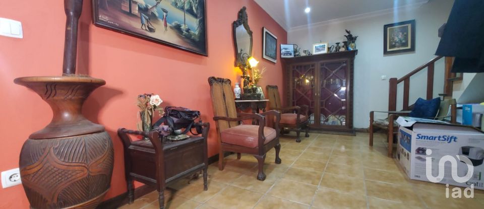 Traditional house T4 in Campos e Vila Meã of 247 m²