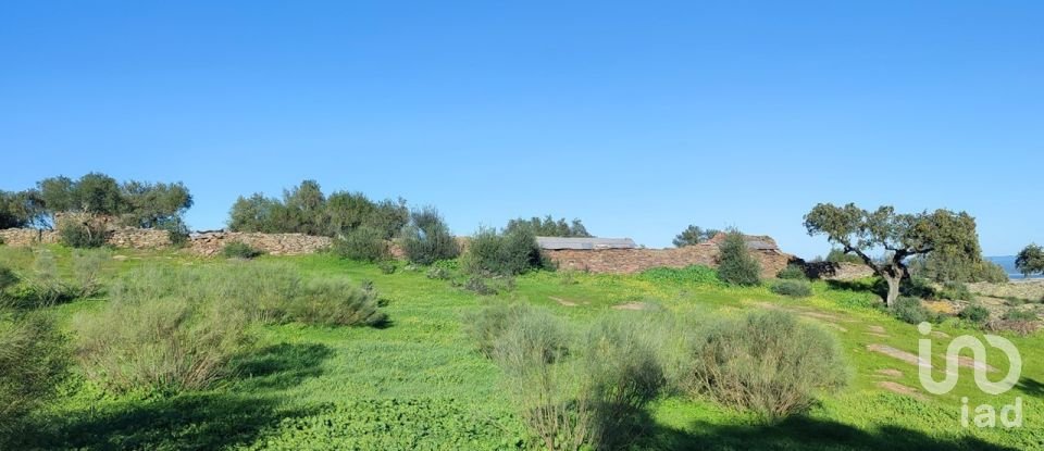 House T0 in Monsaraz of 185 m²