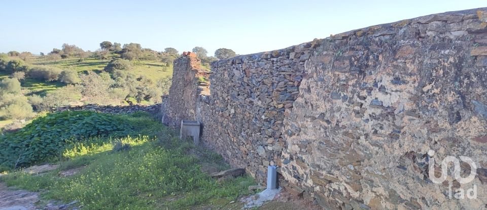 House T0 in Monsaraz of 185 m²