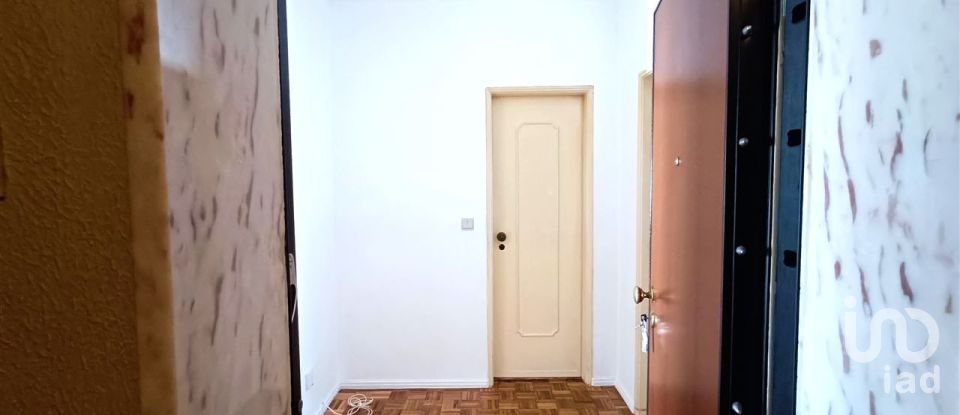 Apartment T2 in Pontinha e Famões of 82 m²