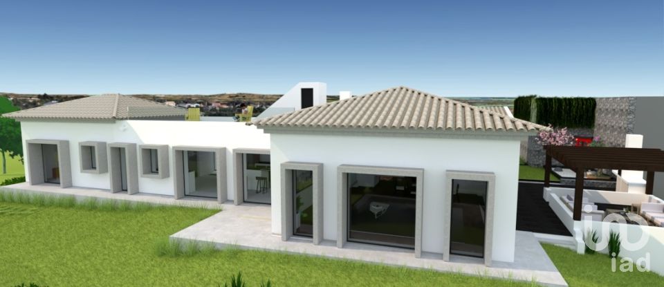 Terrain à Santa Bárbara de Nexe de 19 040 m²