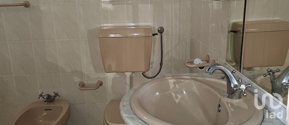 Lodge T5 in Arco da Calheta of 210 m²