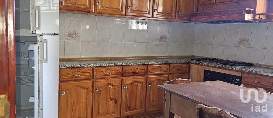 Lodge T5 in Arco da Calheta of 210 m²