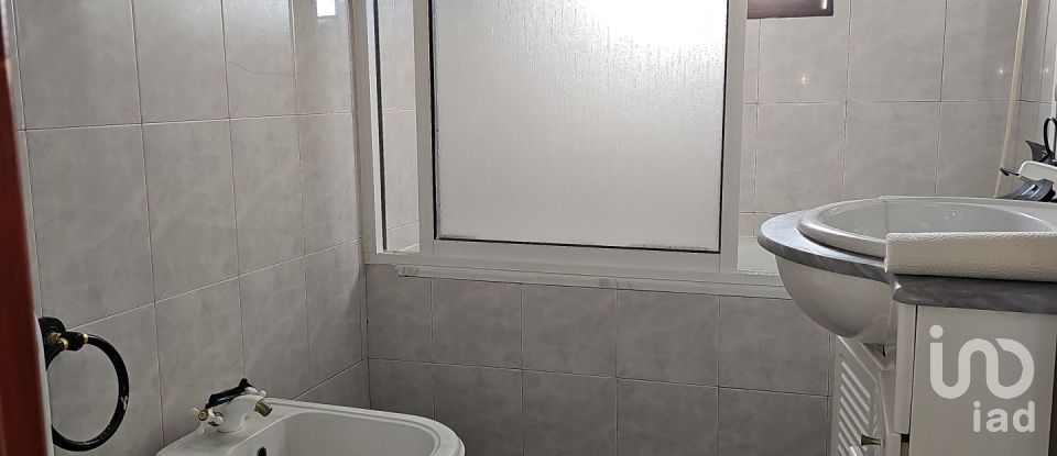 Lodge T5 in Arco da Calheta of 210 m²